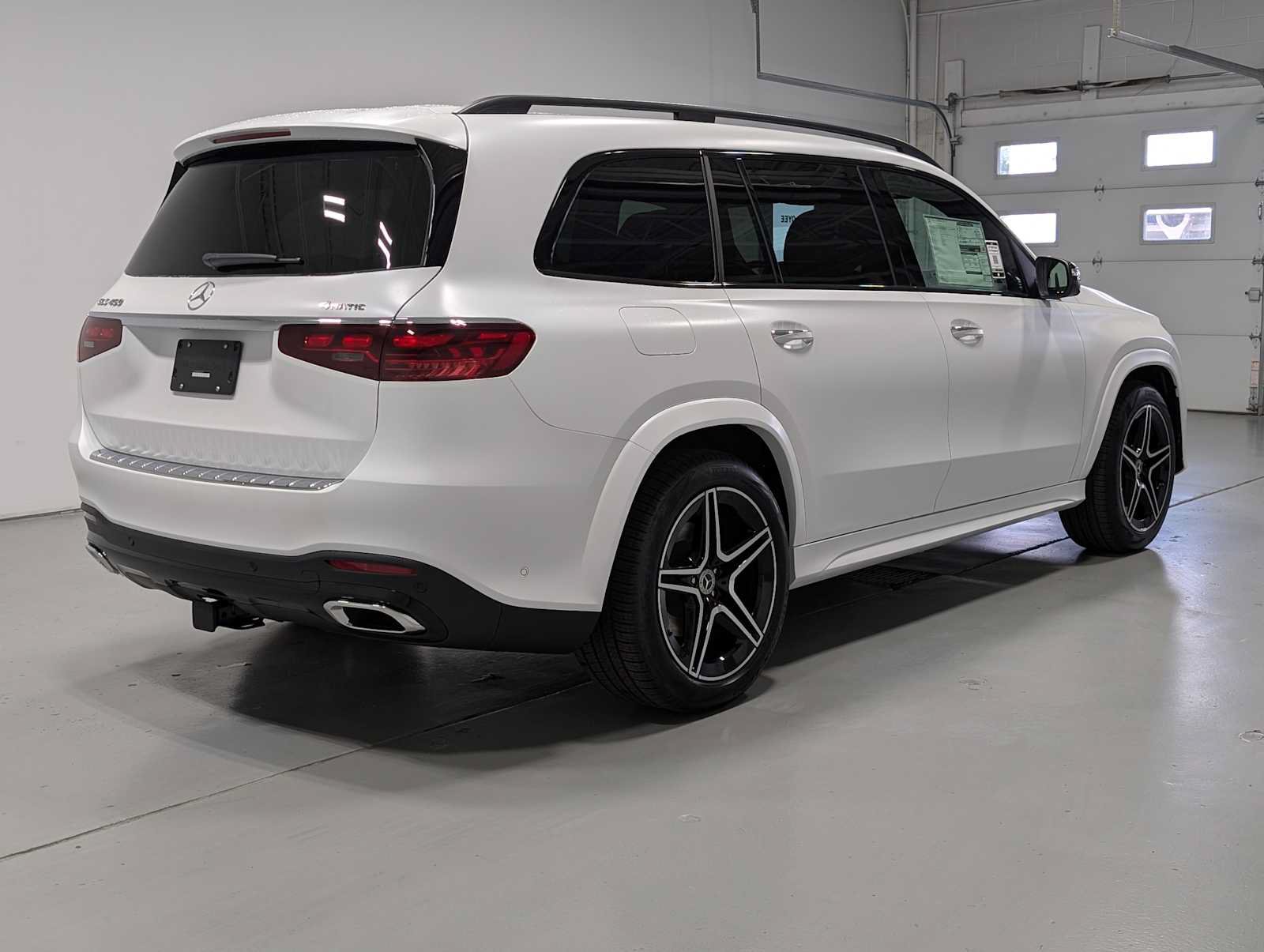 New 2026 Mercedes-Benz GLS 450 4MATIC image 7