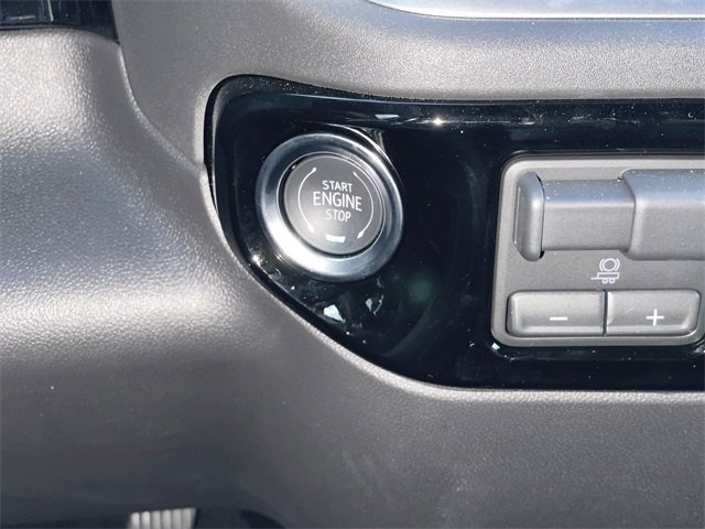 New 2026 GMC Sierra 1500 Elevation image 17