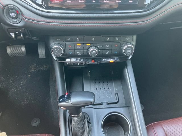 Used 2025 Dodge Durango R/T AWD/4WD image 14