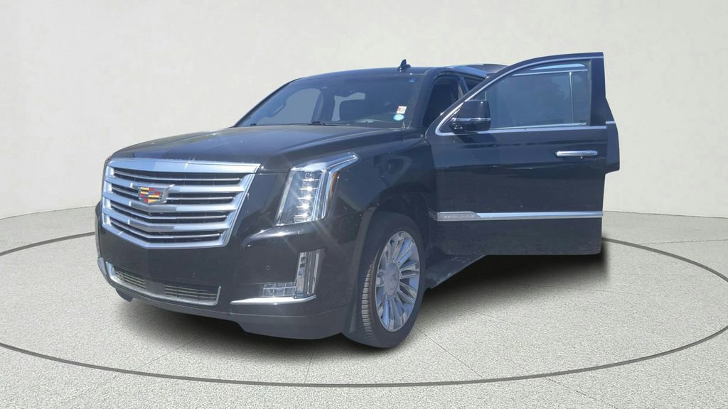 Used 2016 Cadillac Escalade Platinum image 10