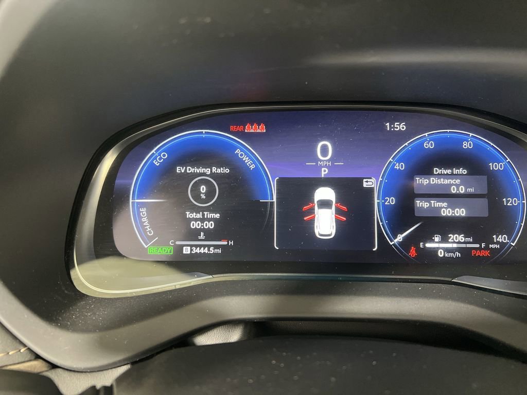 Used 2024 Toyota Venza Limited image 12