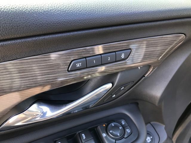 Certified 2023 GMC Terrain Denali w/ Denali Premium Package AWD/4WD image 18