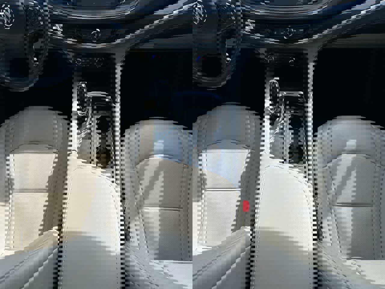 Used 2019 Buick Enclave Essence image 32