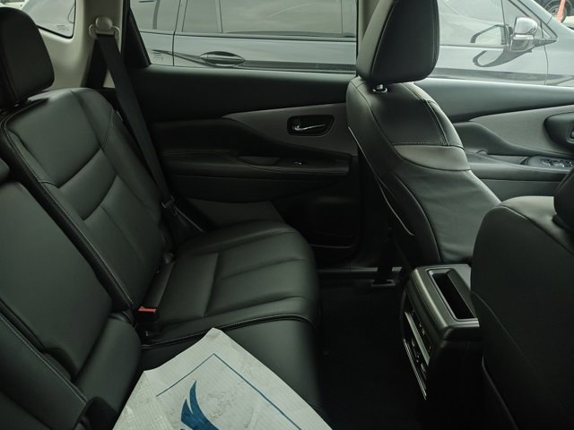 Used 2021 Nissan Murano SL image 4