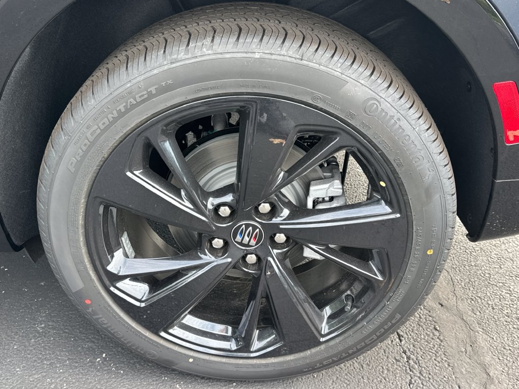 New 2026 Buick Envision Sport Touring AWD/4WD image 26