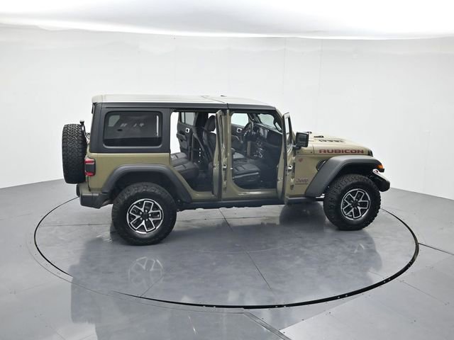 Used 2025 Jeep Wrangler Unlimited Rubicon w/ Safety Group image 42