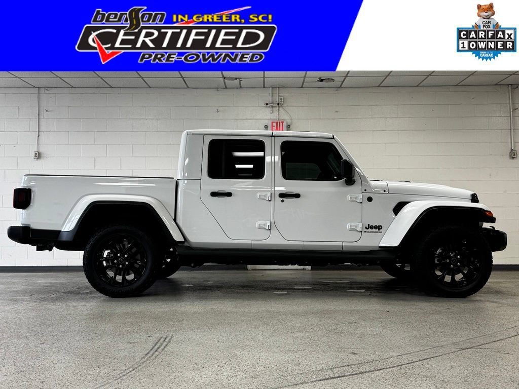 Used 2024 Jeep Gladiator Sport AWD/4WD image 1