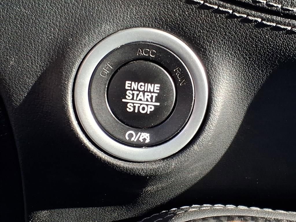 Used 2023 Dodge Challenger R/T Scat Pack w/ T/A Package image 20