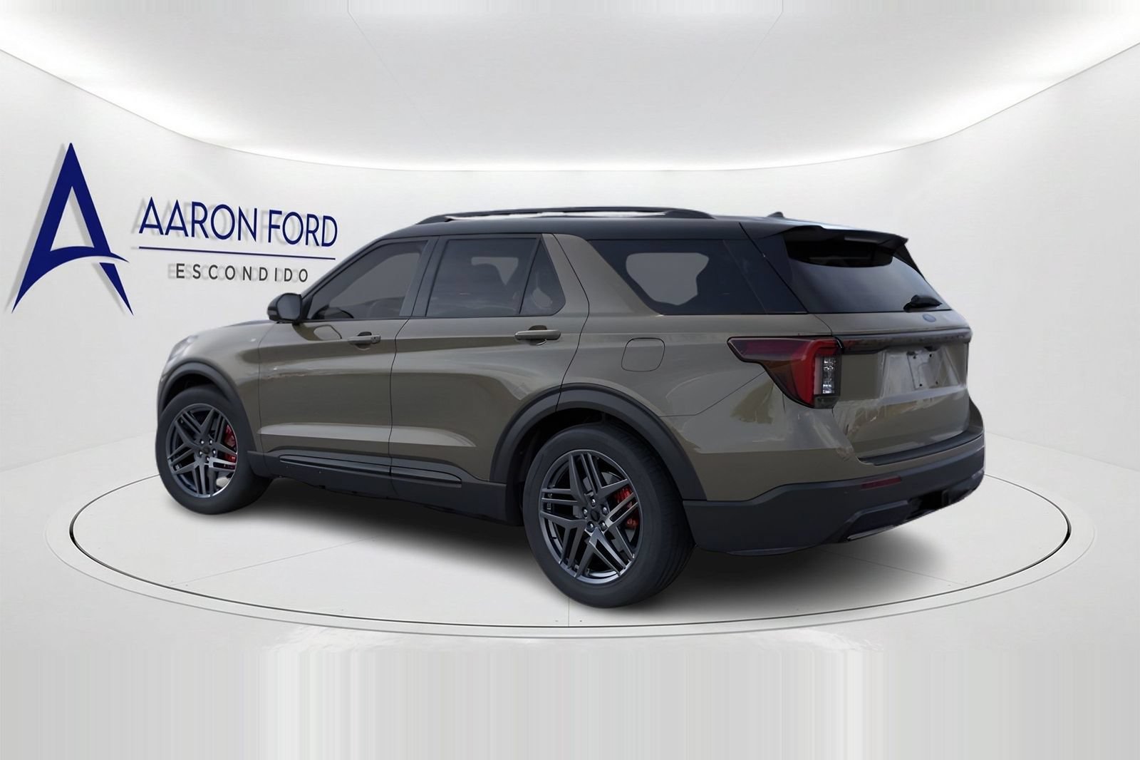 New 2026 Ford Explorer ST-Line w/ ST-Line Street Pack RWD image 4