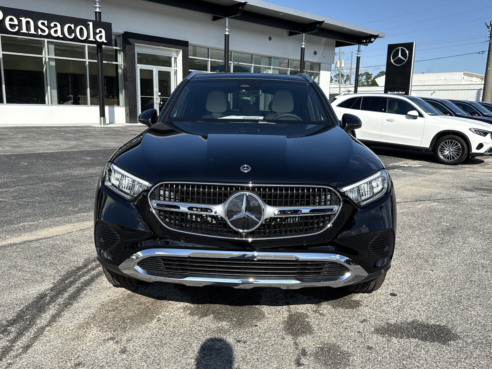 Used 2026 Mercedes-Benz GLC 300 image 8