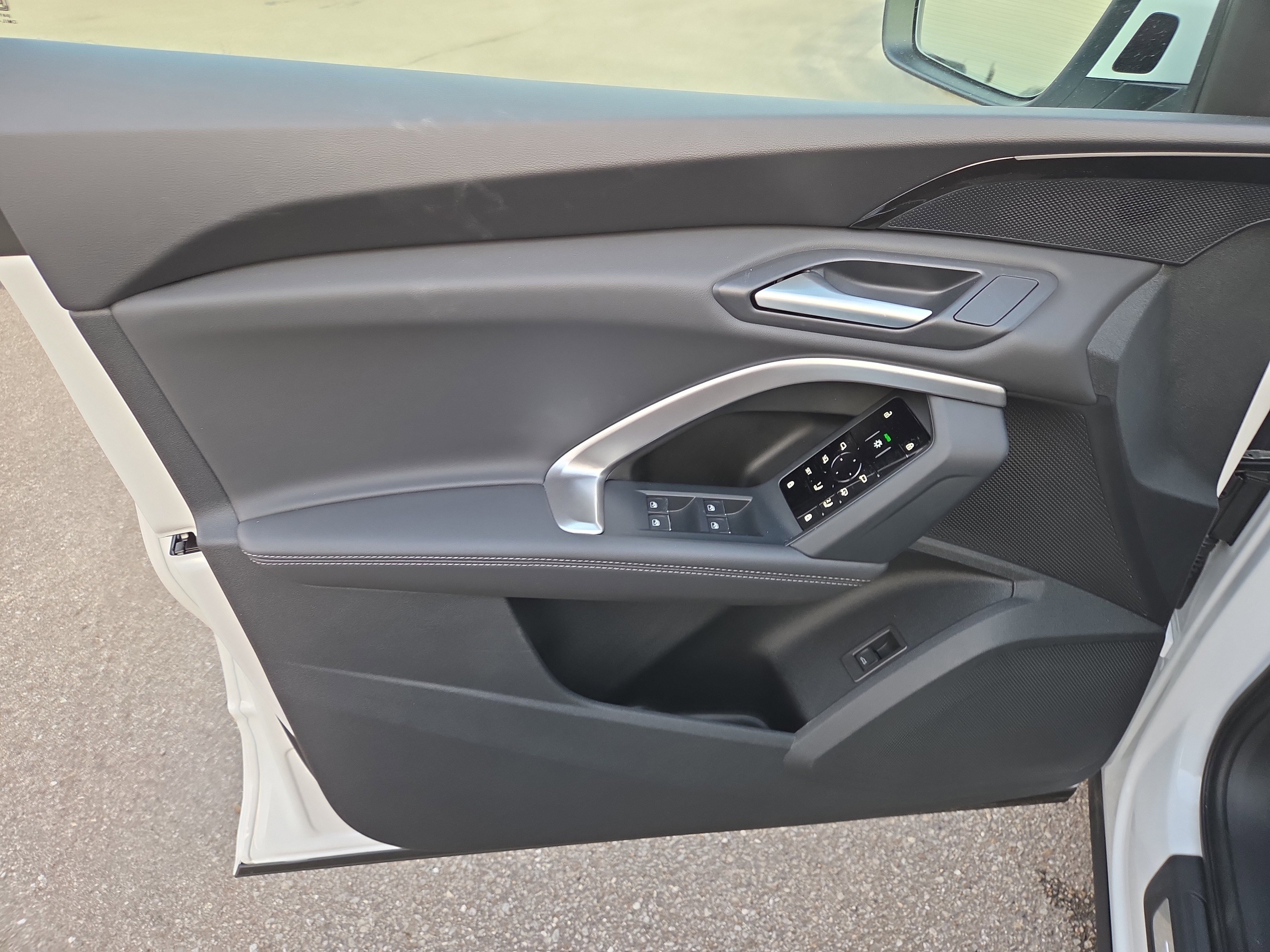 New 2025 Audi Q5 Premium AWD/4WD image 5