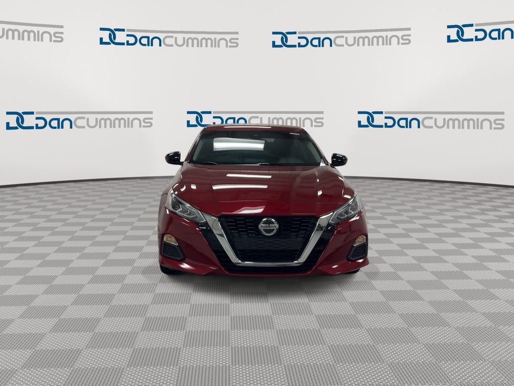 Used 2022 Nissan Altima 2.5 SR FWD image 3