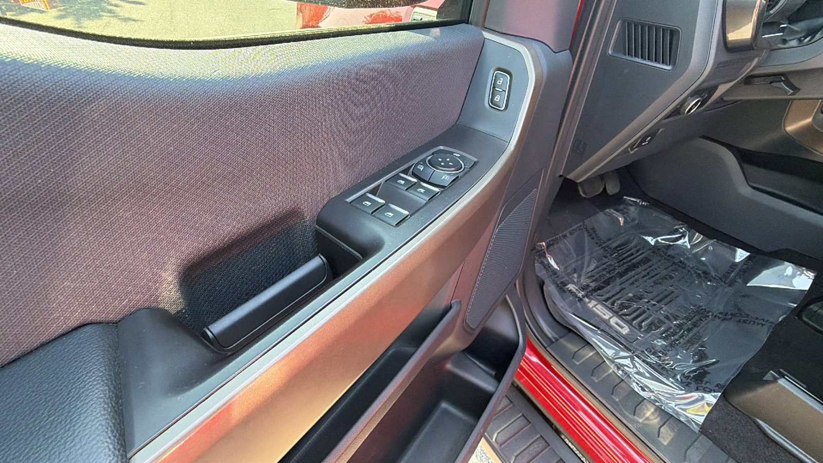 Used 2024 Ford F150 STX w/ Equipment Group 201A FX4 AWD/4WD image 15