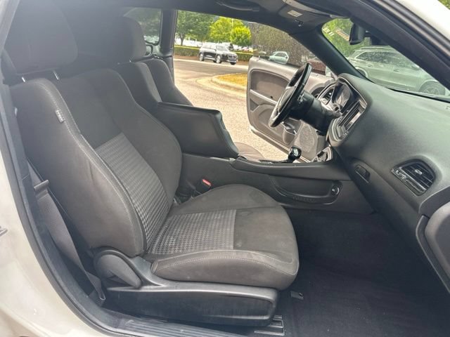 Used 2019 Dodge Challenger R/T RWD image 11