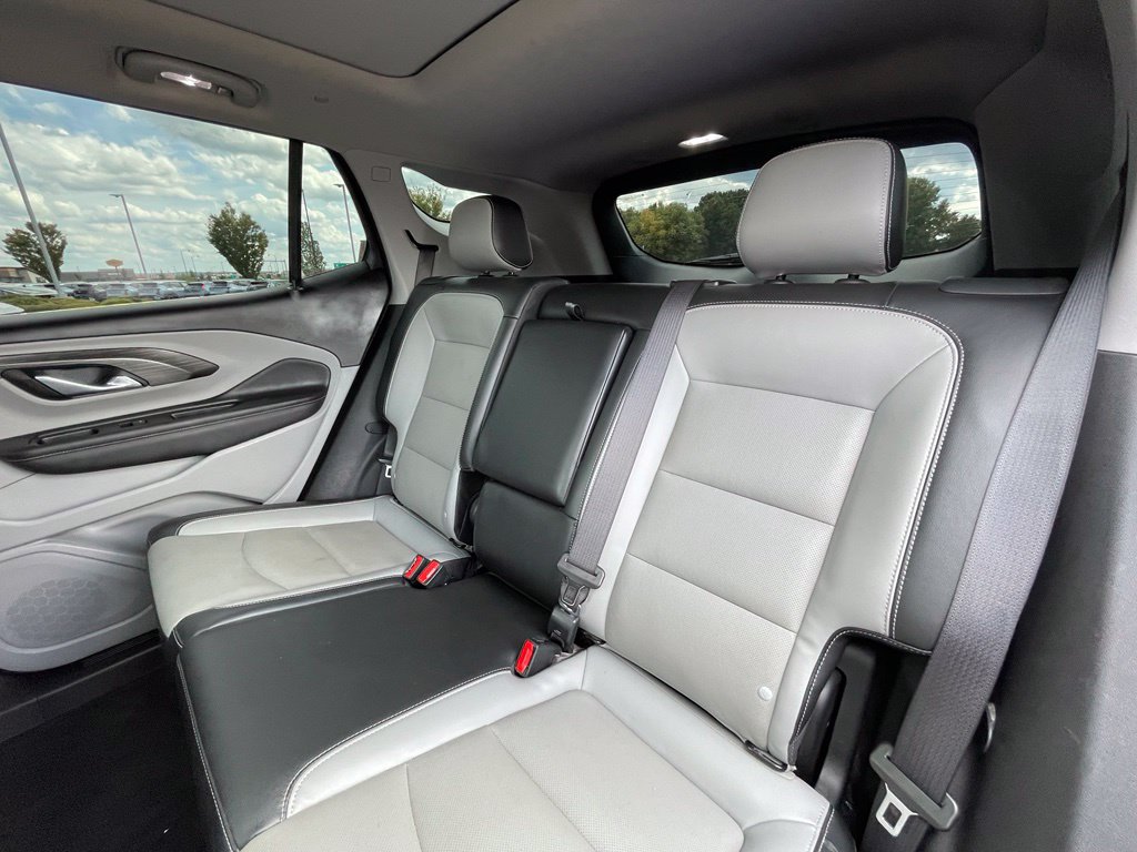 Used 2022 GMC Terrain SLT FWD image 26