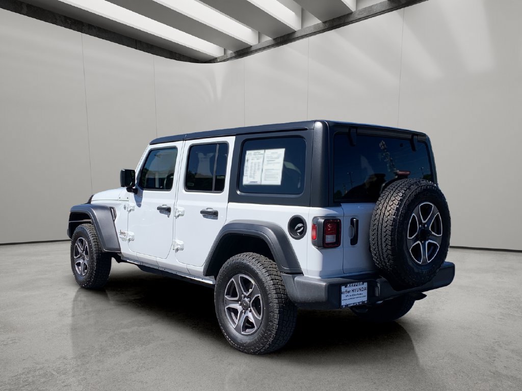 Used 2021 Jeep Wrangler Unlimited Sport AWD/4WD image 3