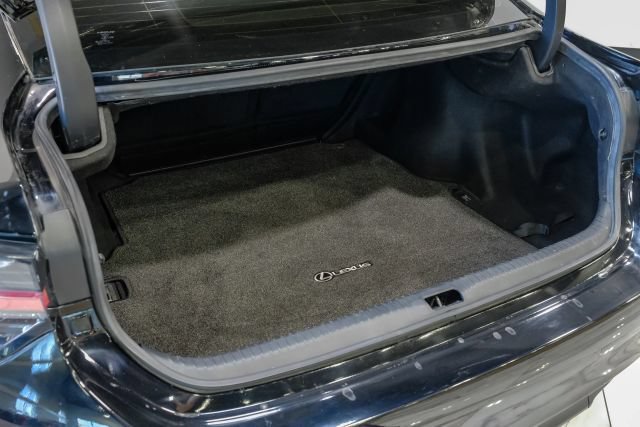 Used 2019 Lexus RC 350 w/ Premium Package RWD image 61