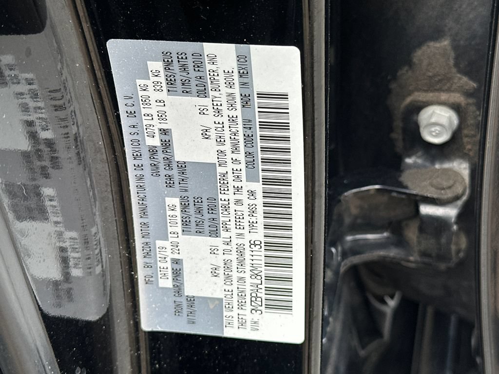 Used 2019 MAZDA MAZDA3 Sedan w/ Select Package FWD image 31