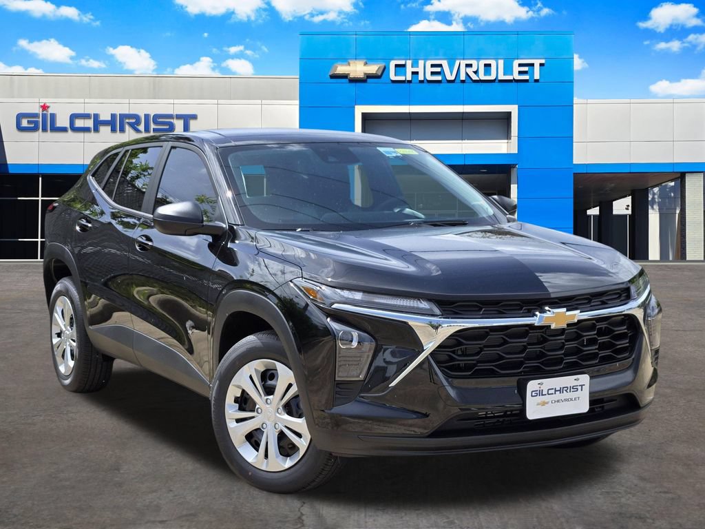 New 2026 Chevrolet Trax LS FWD image 1