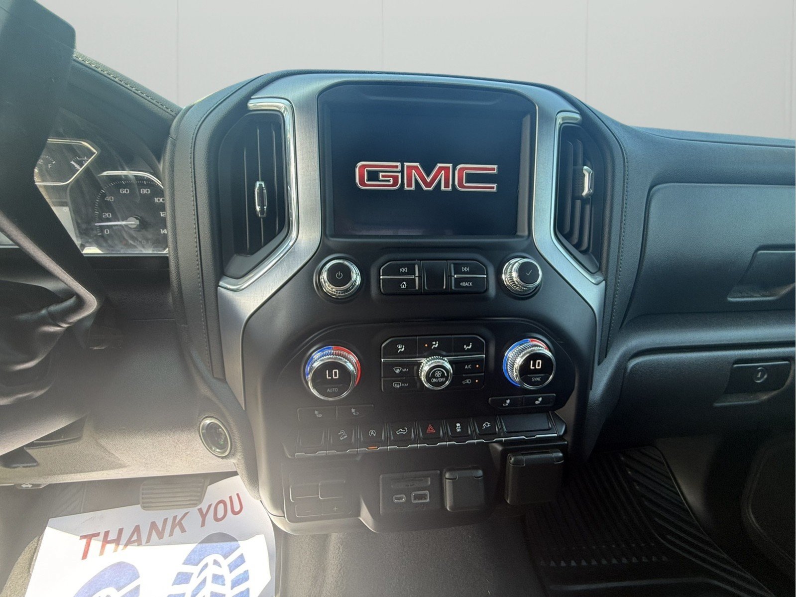 Used 2021 GMC Sierra 1500 SLE w/ X31 Off-Road Package AWD/4WD image 12
