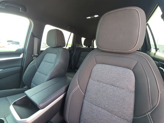Used 2026 GMC Terrain Elevation w/ Black Edition FWD image 21