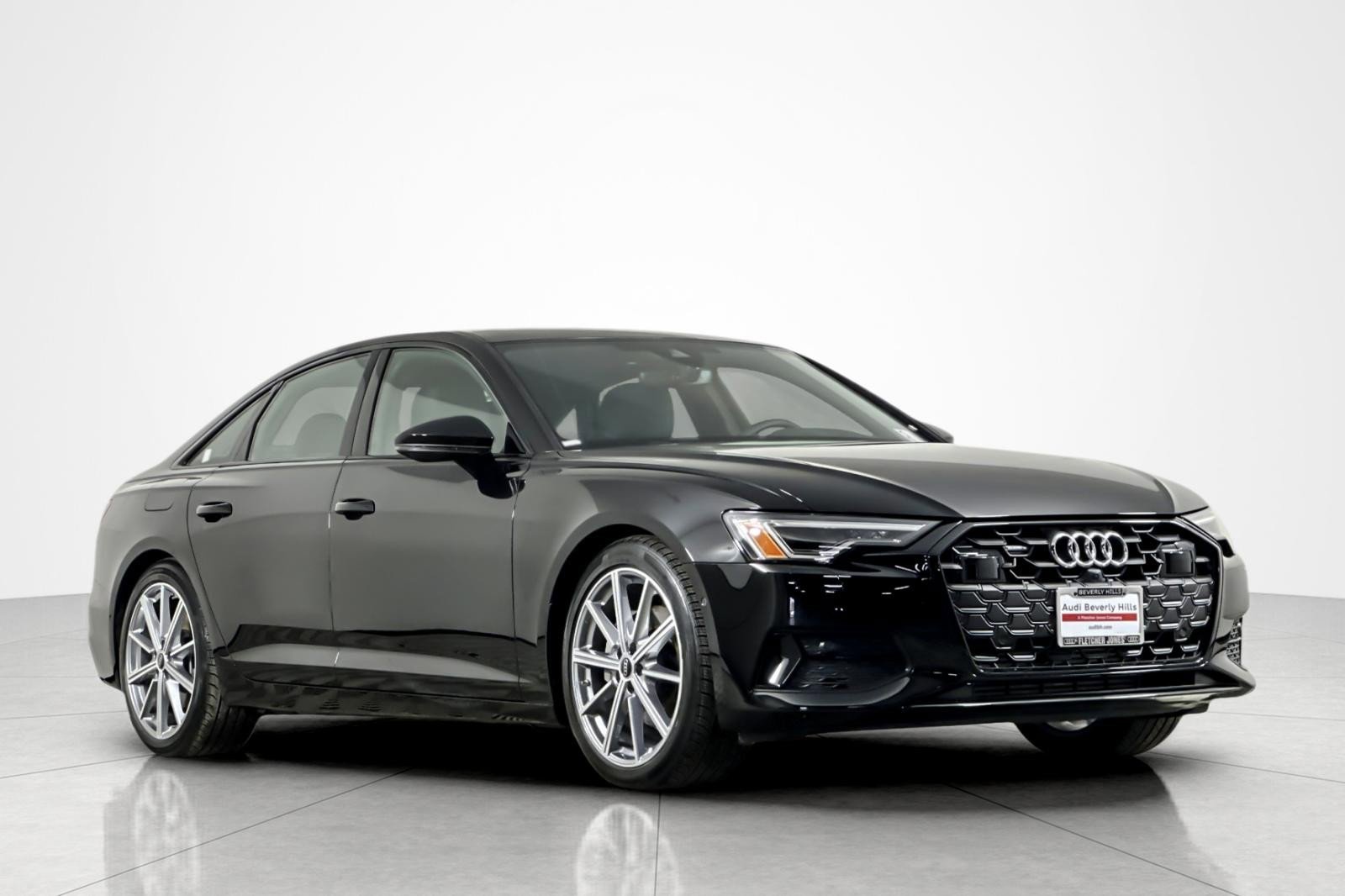 Used 2025 Audi A6 Premium Plus w/ Premium Plus Package image 7