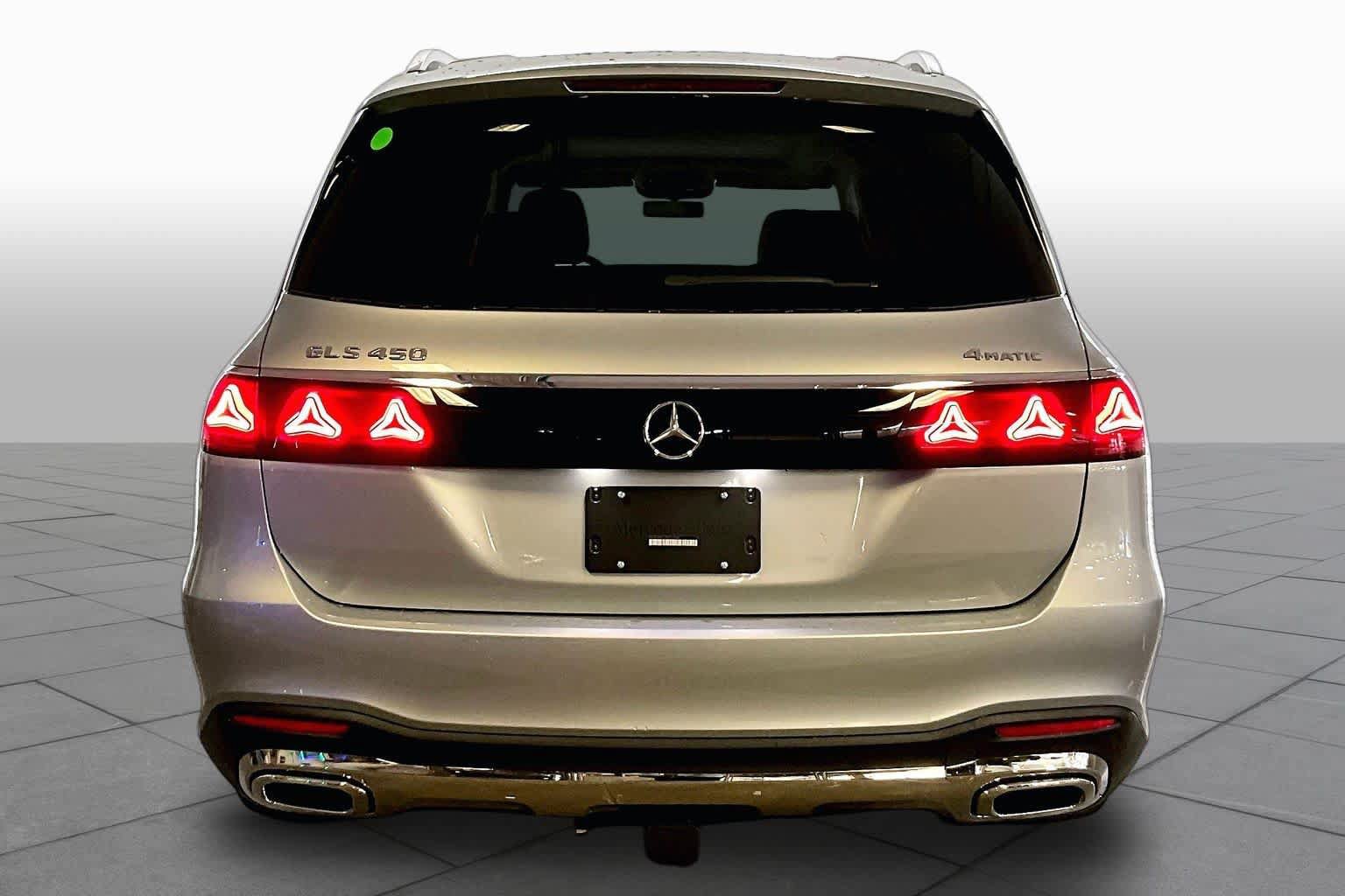 New 2027 Mercedes-Benz GLS 450 4MATIC image 5