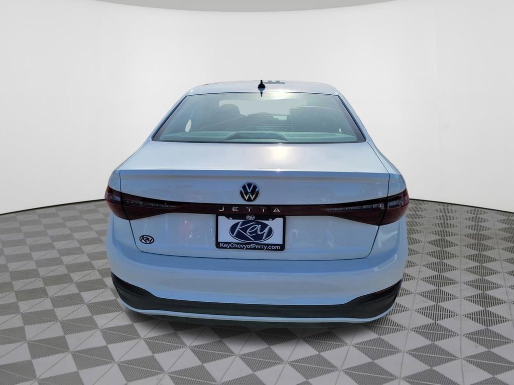 Used 2025 Volkswagen Jetta Sport FWD image 9