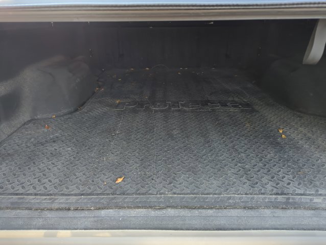 Used 2015 Ford F250 Lariat AWD/4WD image 5