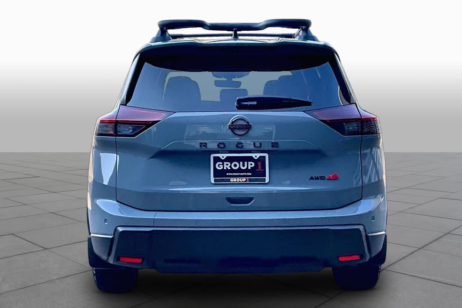 Certified 2026 Nissan Rogue SV AWD/4WD image 5