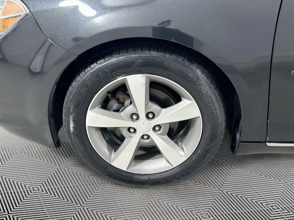 Used 2012 Chevrolet Malibu LT FWD image 25
