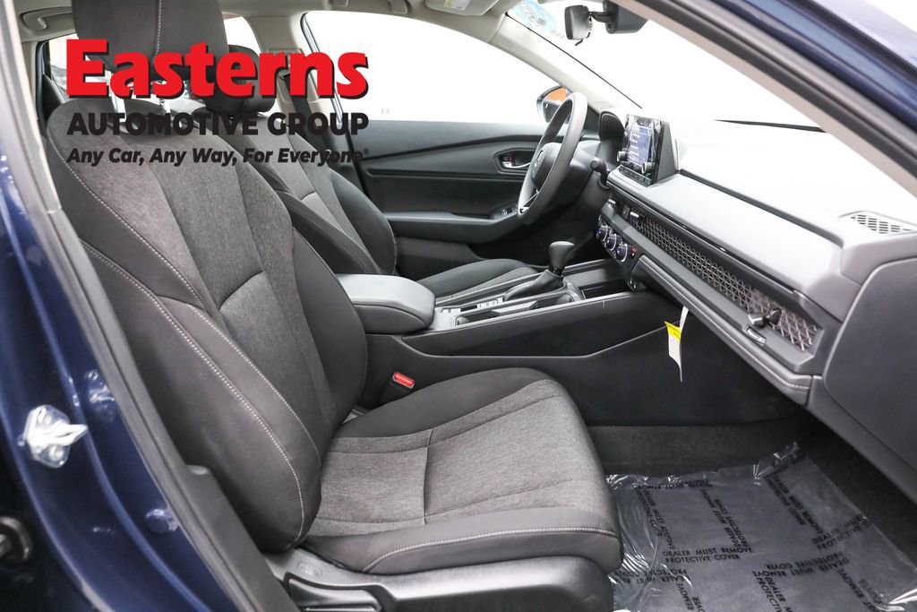 Used 2025 Honda Accord SE image 24