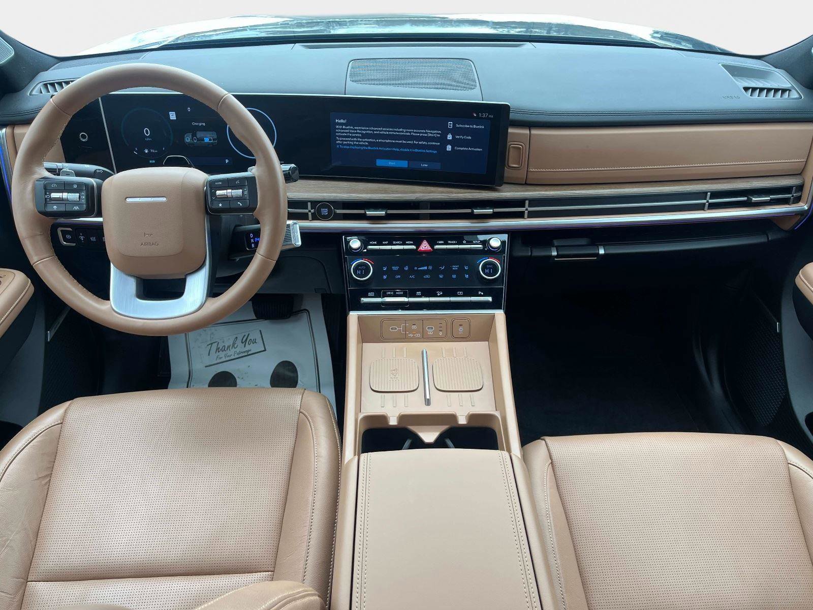 Used 2025 Hyundai Santa Fe Limited image 16