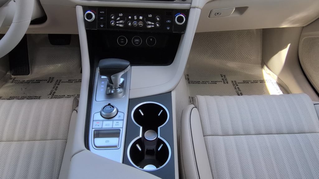Used 2026 Genesis G70 2.5T Prestige RWD image 14