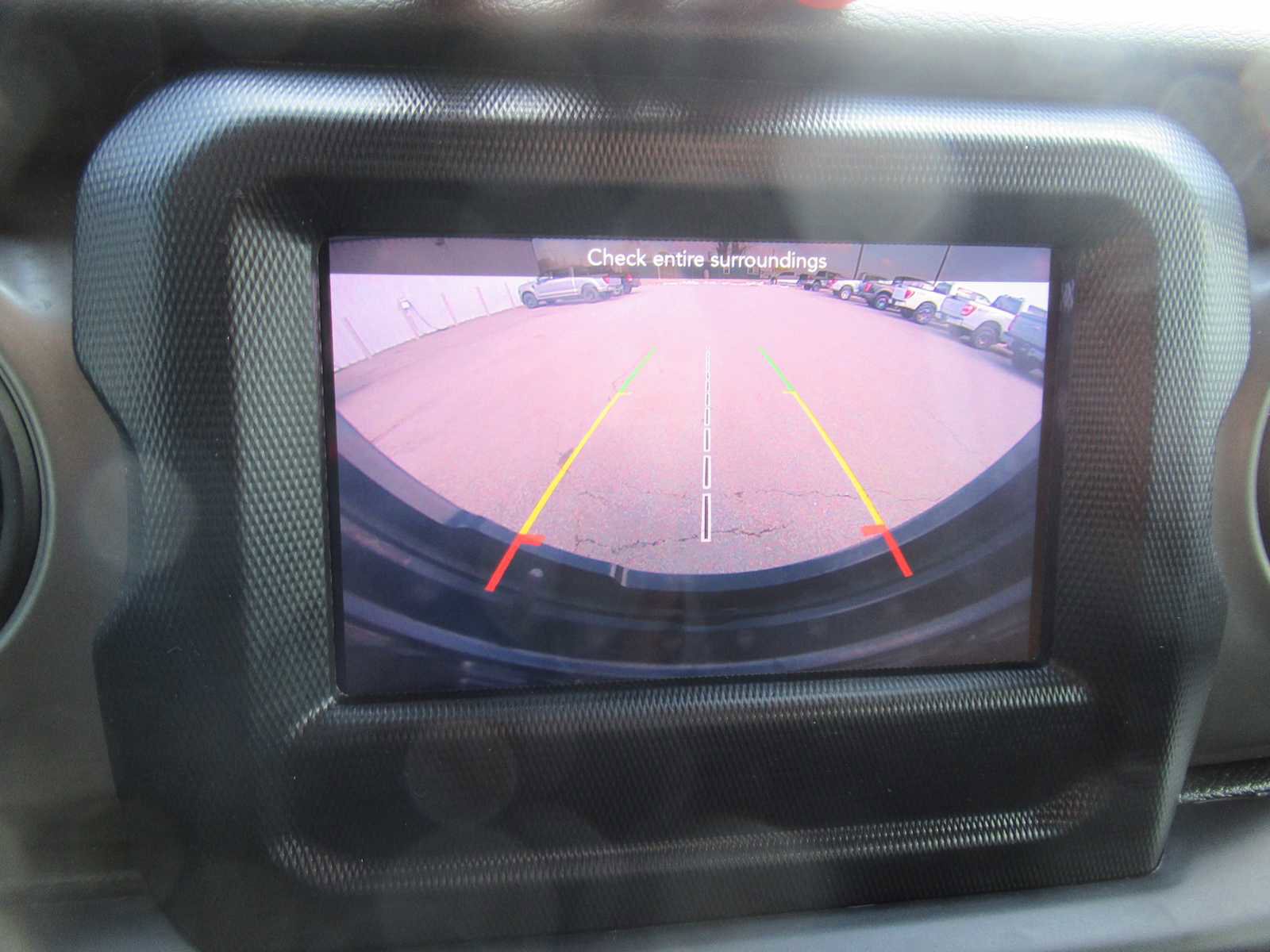 Used 2019 Jeep Wrangler Unlimited Sport S image 32