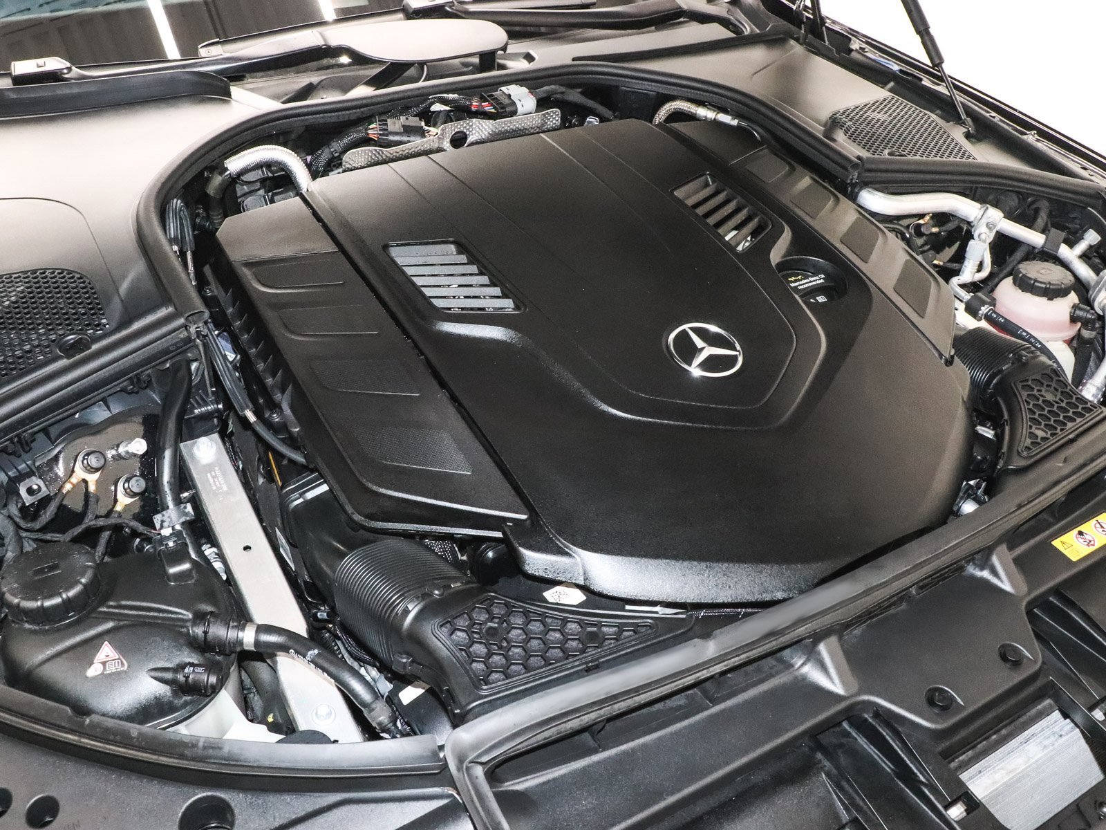 Used 2025 Mercedes-Benz S 580 4MATIC Sedan image 47