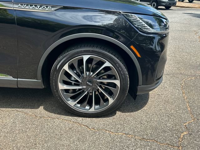 New 2026 Lincoln Aviator Reserve w/ Illumination Package RWD image 14