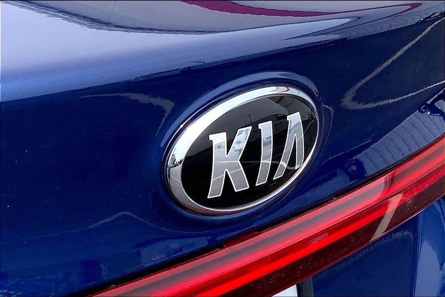 Used 2021 Kia Forte LXS FWD image 28