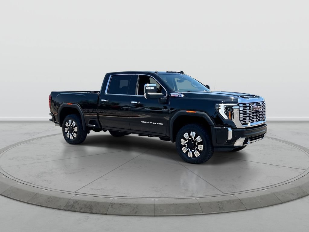 Used 2024 GMC Sierra 2500 Denali w/ Technology Package AWD/4WD image 2