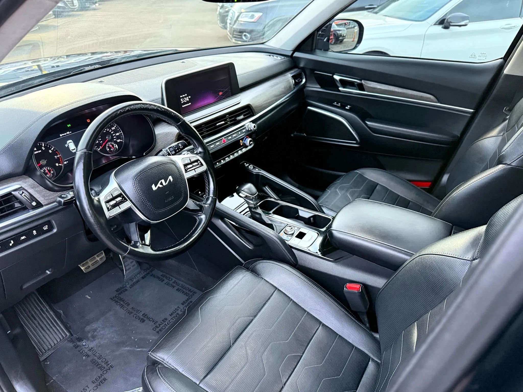 Used 2022 Kia Telluride SX w/ SX Prestige Package image 11
