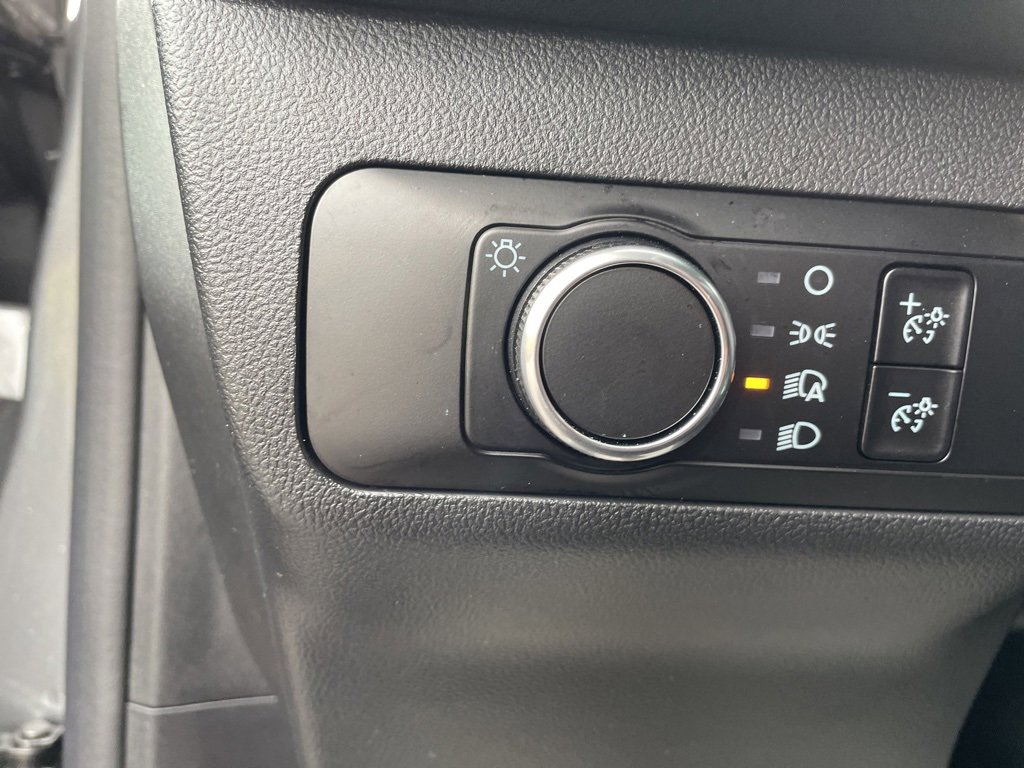 Used 2025 Ford Escape ST-Line image 13