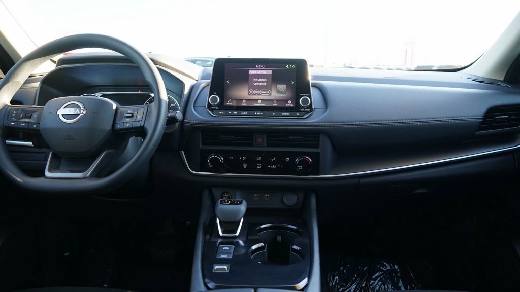 Used 2025 Nissan Rogue S image 25