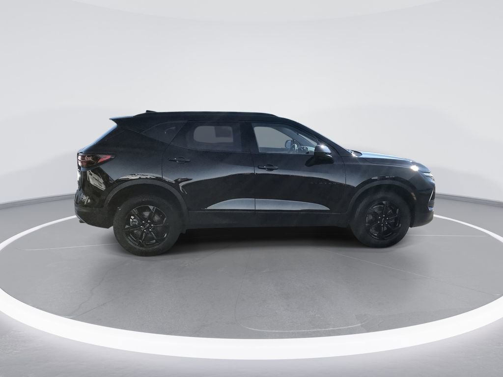 Used 2024 Chevrolet Blazer LT w/ Convenience Package image 9