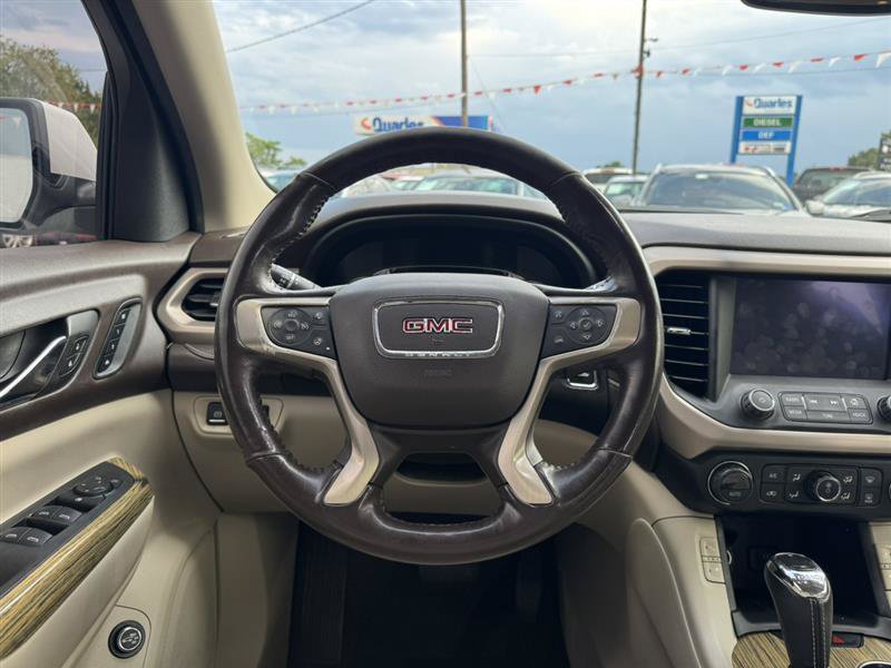 Used 2019 GMC Acadia Denali AWD/4WD image 14