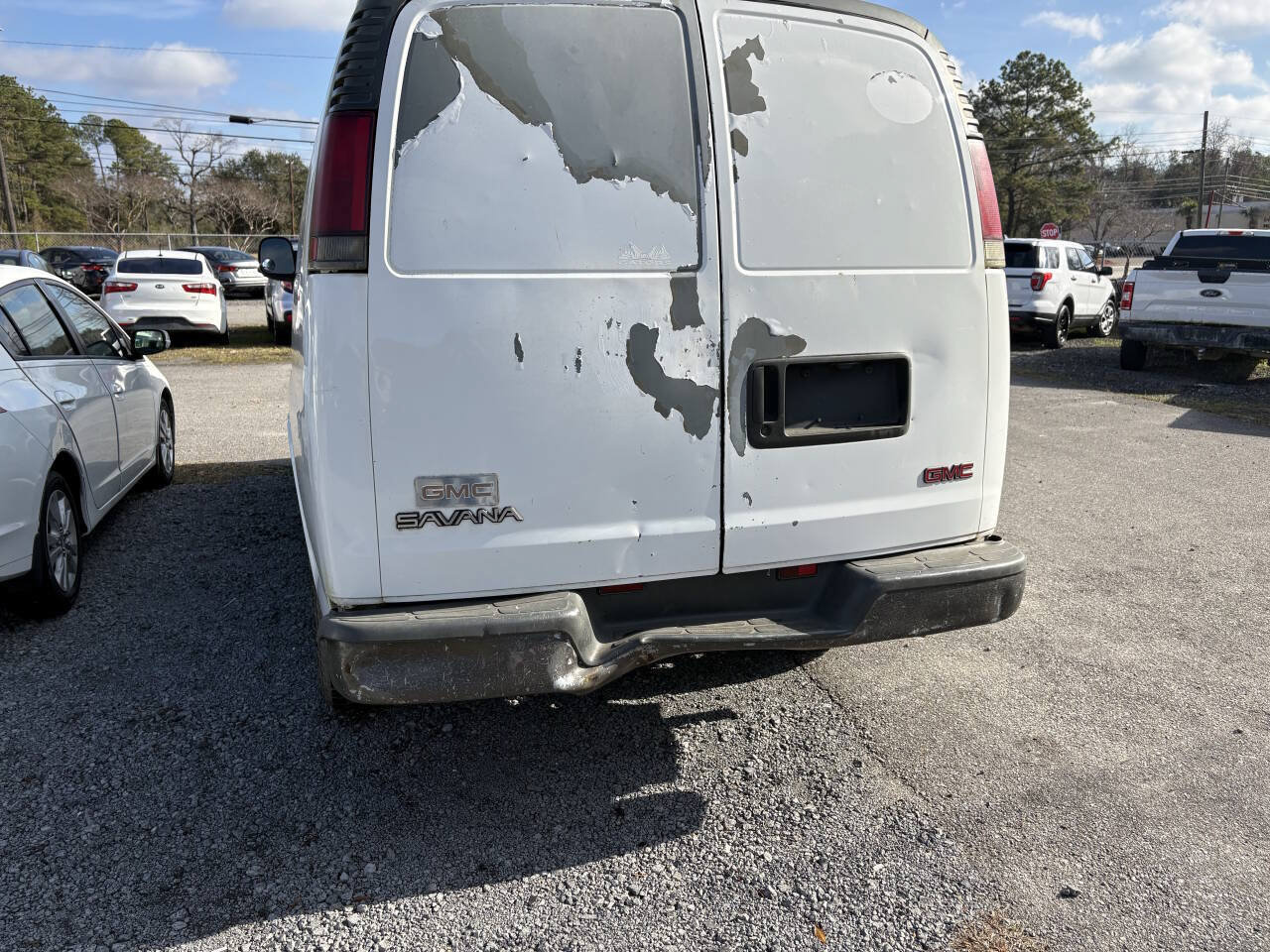Used 2000 GMC Savana 2500 RWD image 9