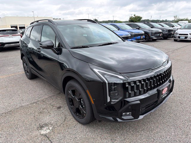 New 2026 Kia Sportage X-Line w/ X-Line Technology Package