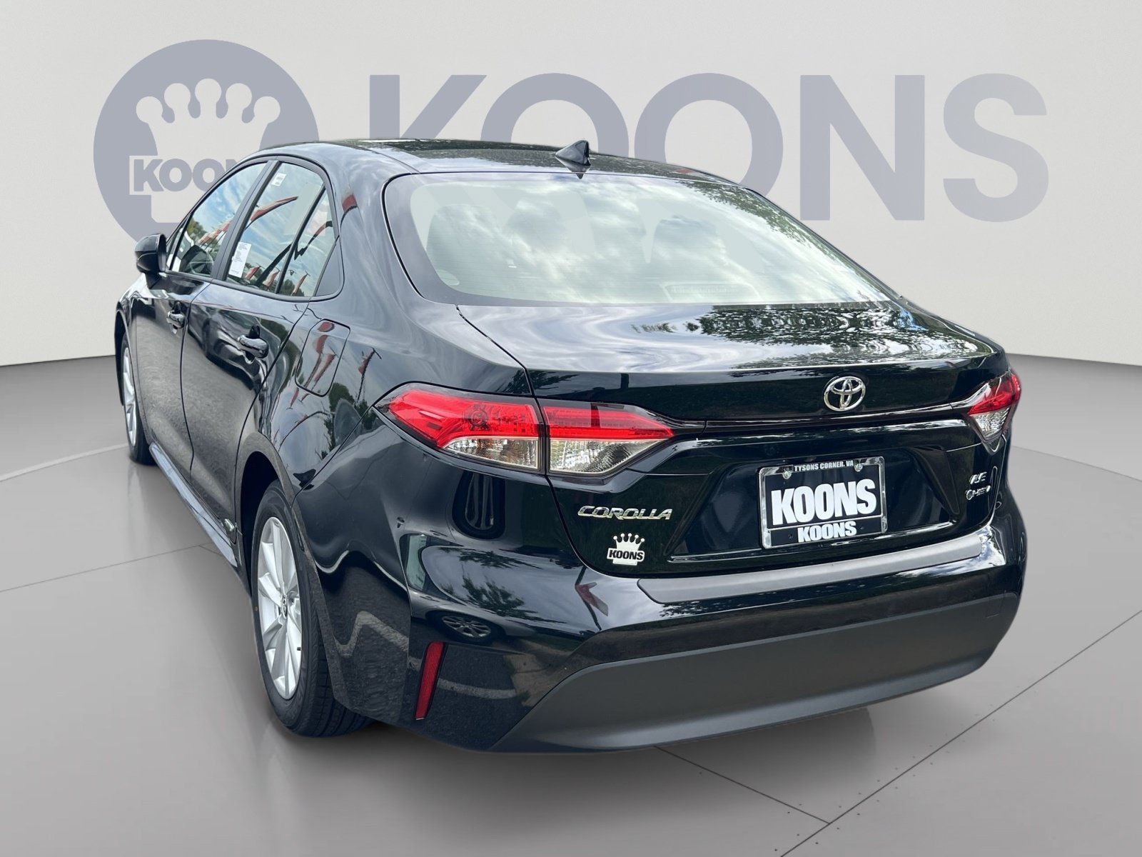 New 2026 Toyota Corolla LE w/ LE Premium Package AWD/4WD image 2