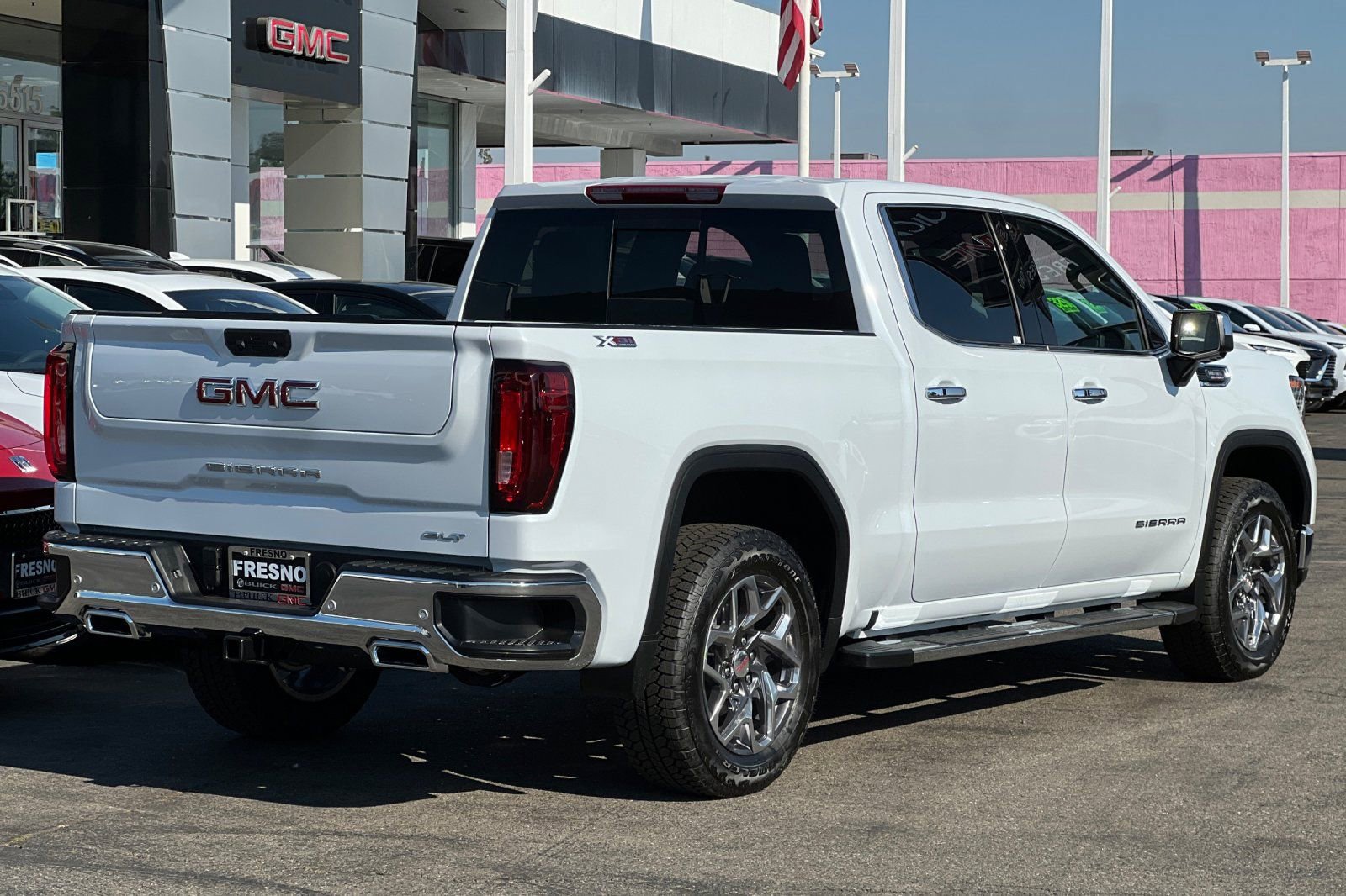 New 2026 GMC Sierra 1500 SLT w/ SLT Premium Plus Package image 5