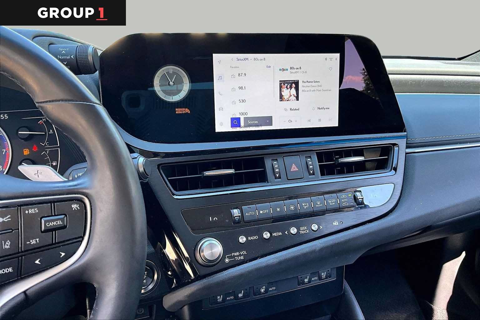 Certified 2025 Lexus ES 350 w/ Premium Package FWD image 6