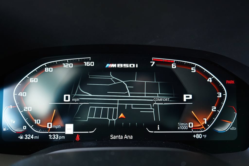 Used 2026 BMW M850i xDrive w/ M Sport Professional Package AWD/4WD image 17